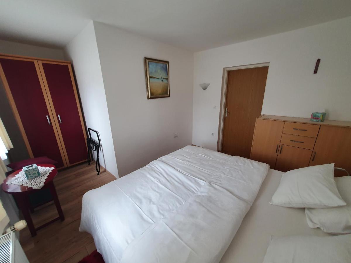 Apartma Meta ラドヴリツァ エクステリア 写真
